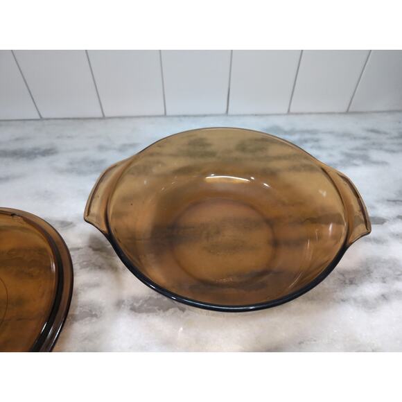 Anchor Hocking Glassware 1.5 Quart Amber Casserole Dish, Baking Cookware w/ Lid - Picture 5 of 14
